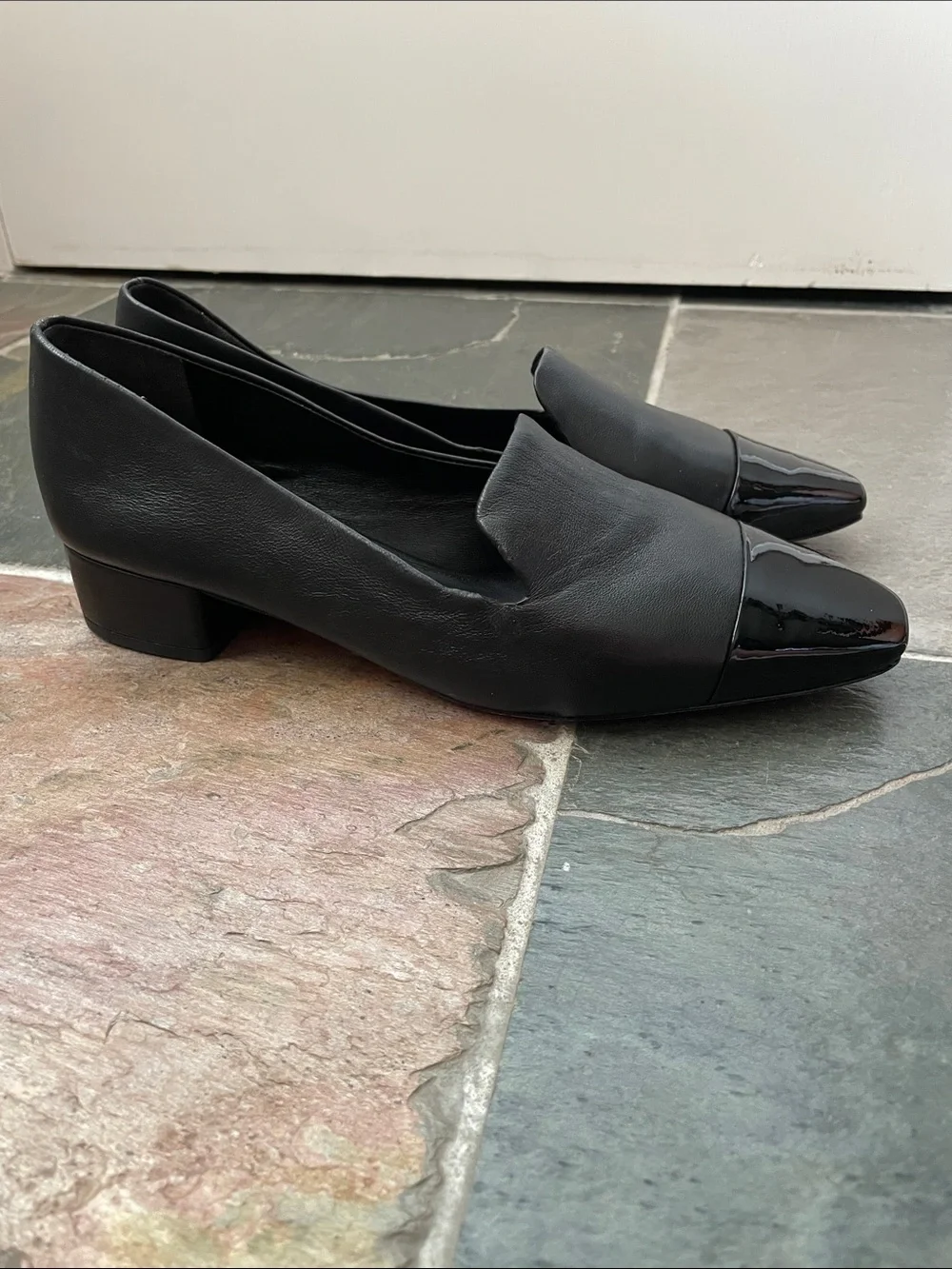 New Veronica Beard Cecile Cap Toe Loafer Black Leather Sz 9.5